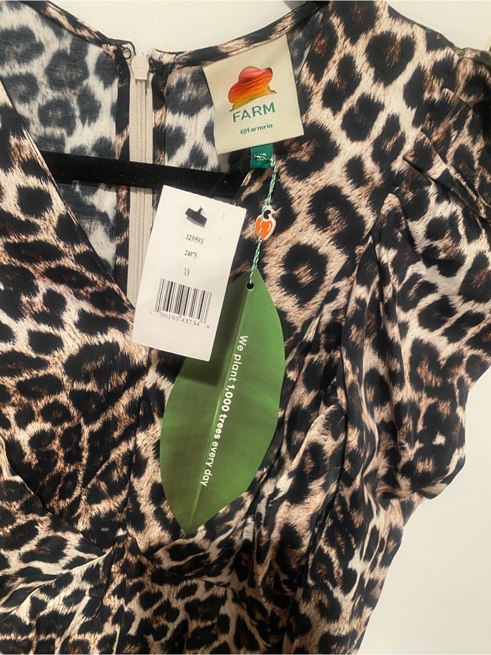 FARM Rio Leopard Print Ruched Ruffle Midi Dress NWT XS - Picture 5 of 11